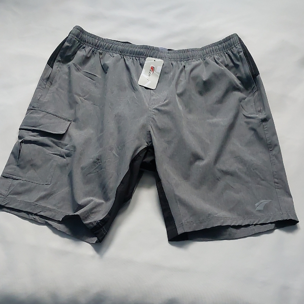 Zubaz Gray Men's Cargo Shorts Size 2XL‎